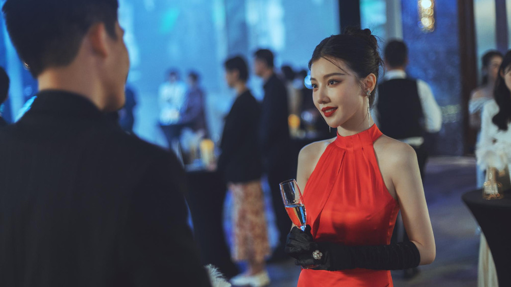 《完美的救赎》：赵倩“疯批感” 拉满，王鹤润“焊死恶女赛道”