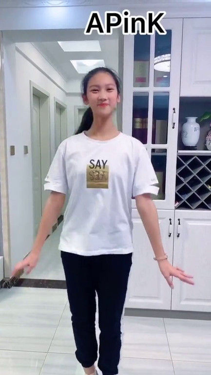 小美女跳舞系列6647