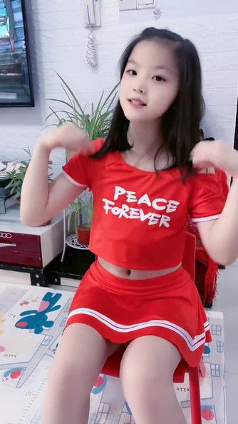 小美女跳舞系列5925