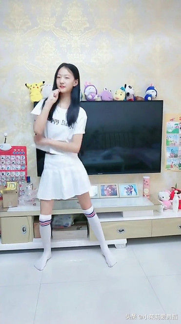 小美女跳舞系列8916