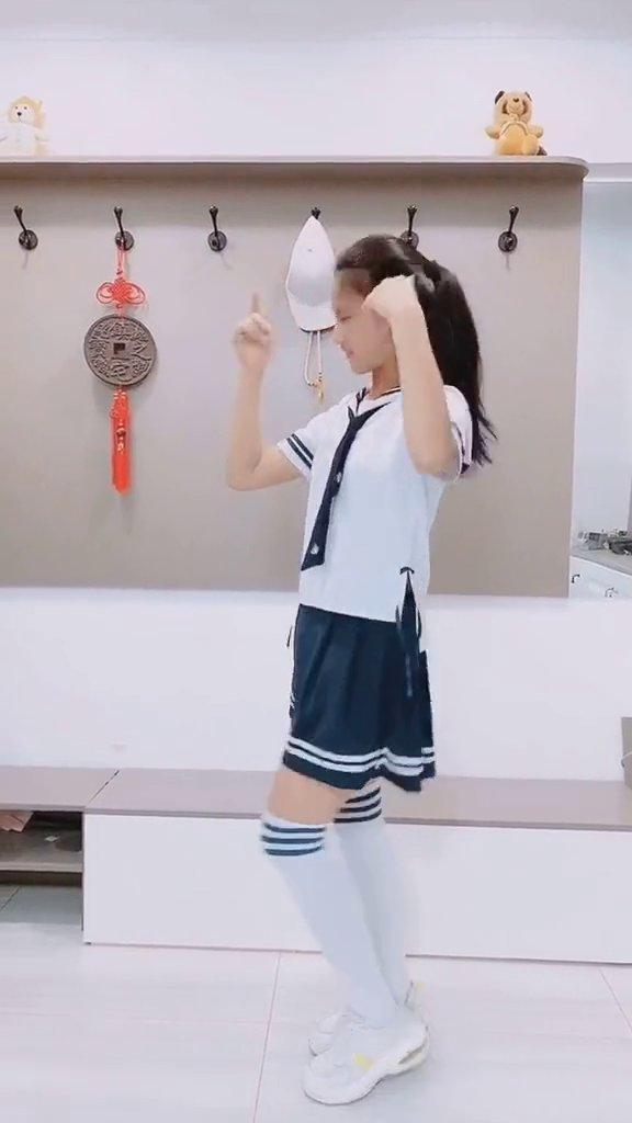 小美女跳舞系列2208