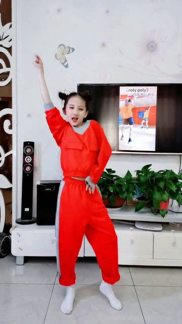 小美女跳舞系列9420