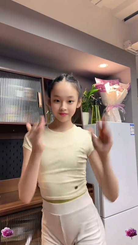手势舞 #honey
